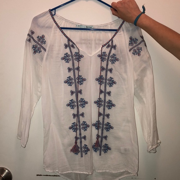 Tops - White tunic top
